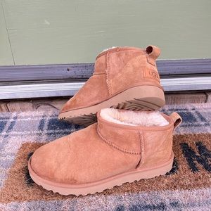 Ugg Classic Ultra Mini